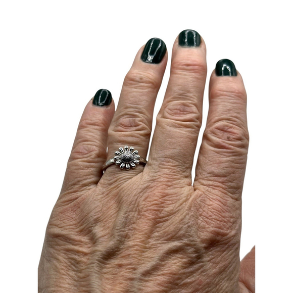 925 Sterling Silver Sunflower Ring Womens 6 Biker Hippie Flower Summer Daisy NWT - Picture 10 of 13